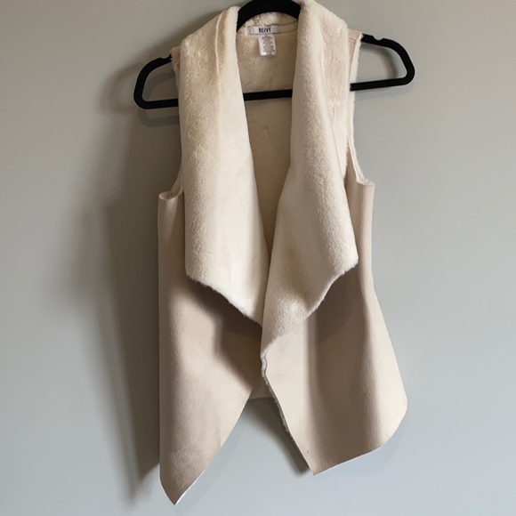 Saks 5th Ave. Fur/Suede Vest- S/M - Picture 1 of 4